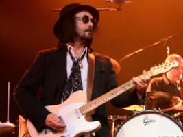Mike-Campbell-Telecaster402000x1500