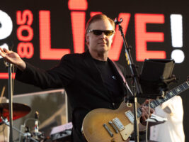 joe-bonamassa402000x1500