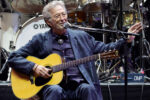 Eric Clapton reveals why he always starts writing songs on acoustic “It makes you play a certain way”