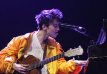 D’Addario launches five-string set designed for the Jacob Collier’s signature five-string Taylor guitars