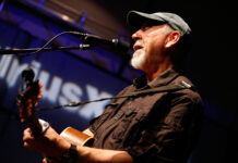 The iconic British folk guitarist that Richard Thompson claims is the “original guitar hero”