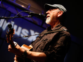 Richard-Thompson-hero402000x1500