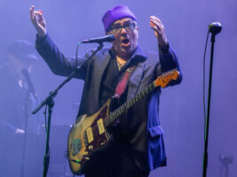Elvis-Costello-hero402000x1500