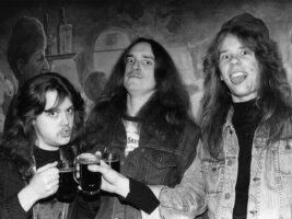 Metallica-Cliff402000x1500