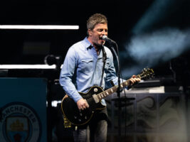 noel-gallagher-oasis-25402000x1500